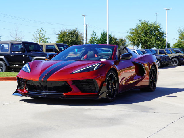 Used 2021 Chevrolet Corvette Stingray Premium Conv w/ Z51 Performance Package RWD image 2