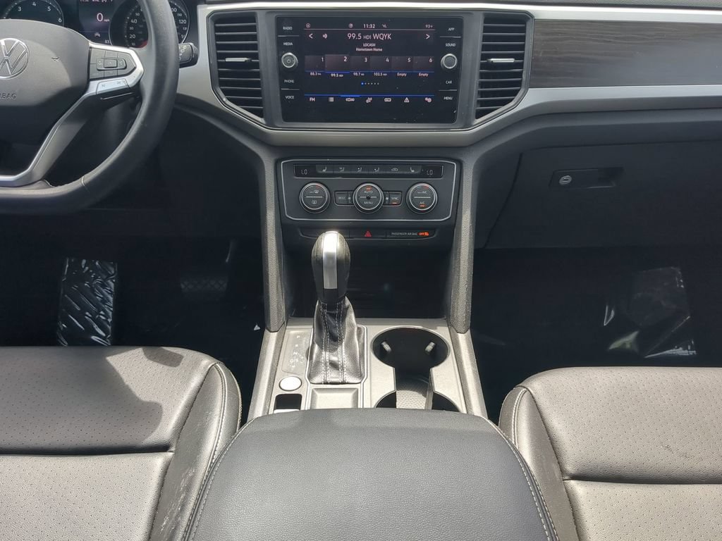 Used 2021 Volkswagen Atlas SE w/ Towing Package FWD image 16