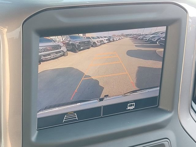 Used 2024 GMC Sierra 2500 Pro w/ Convenience Package image 16