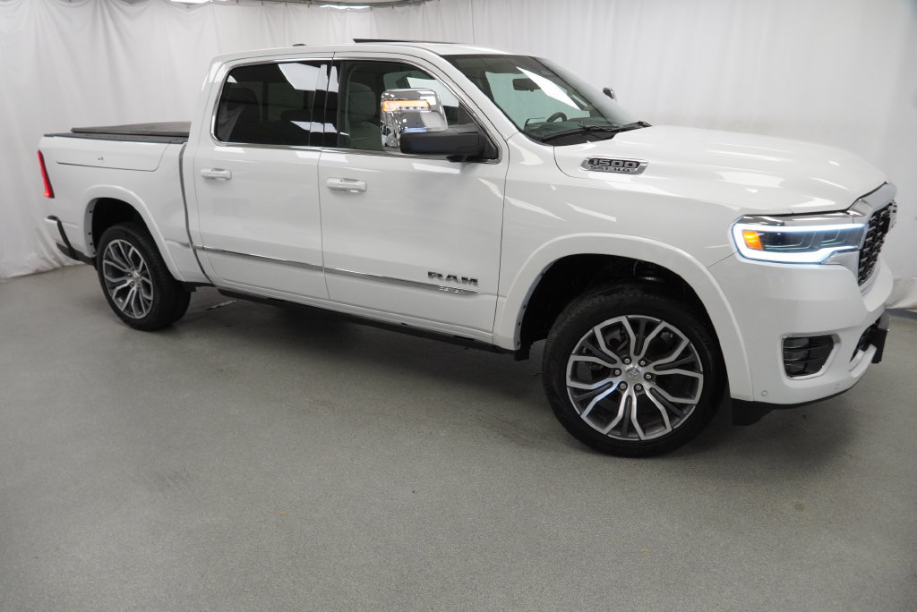 Certified 2025 RAM 1500 Tungsten w/ Towing Technology Group AWD/4WD image 12