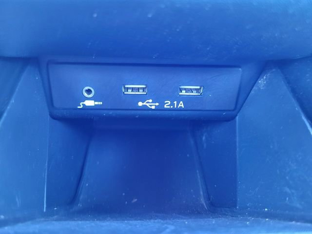 Used 2021 Subaru Outback Limited image 19