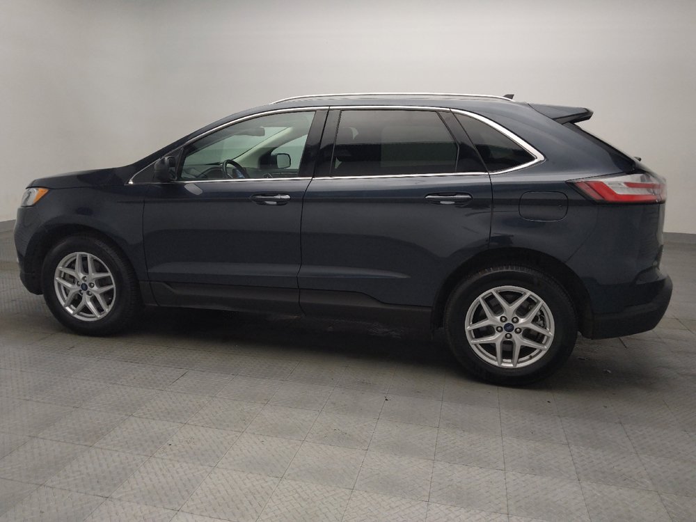 Used 2022 Ford Edge SEL w/ Convenience Package AWD/4WD image 3