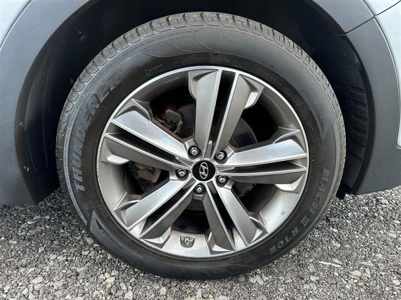 Used 2013 Hyundai Santa Fe Limited AWD/4WD image 15