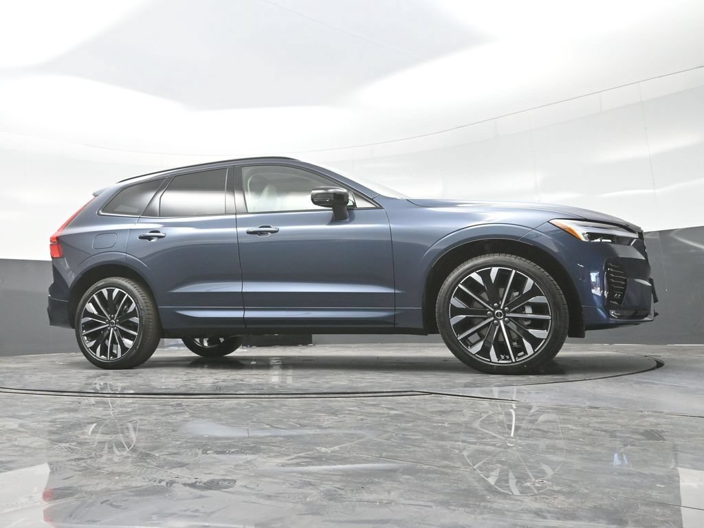 New 2026 Volvo XC60 B5 Ultra w/ Protection Package Premier AWD/4WD image 26