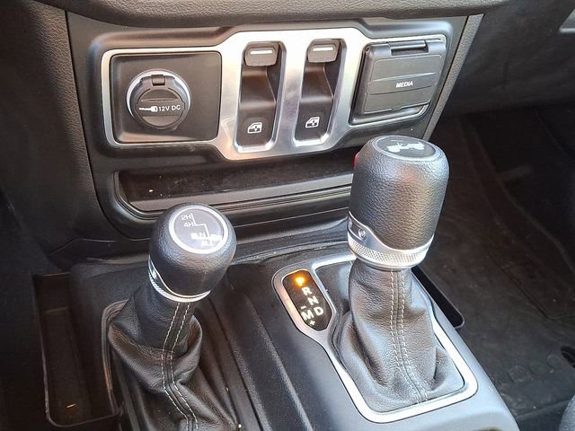 Used 2024 Jeep Wrangler Sport S image 15