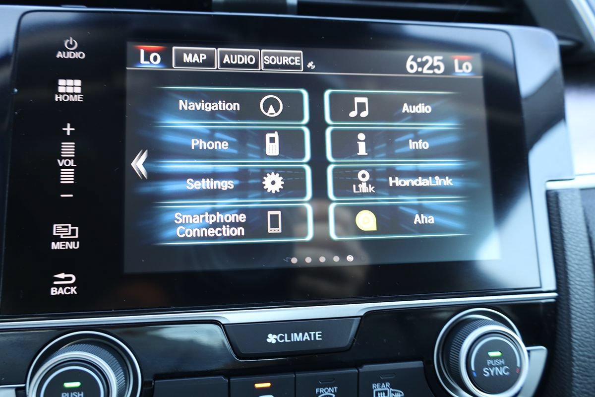 Used 2016 Honda Civic Touring image 27
