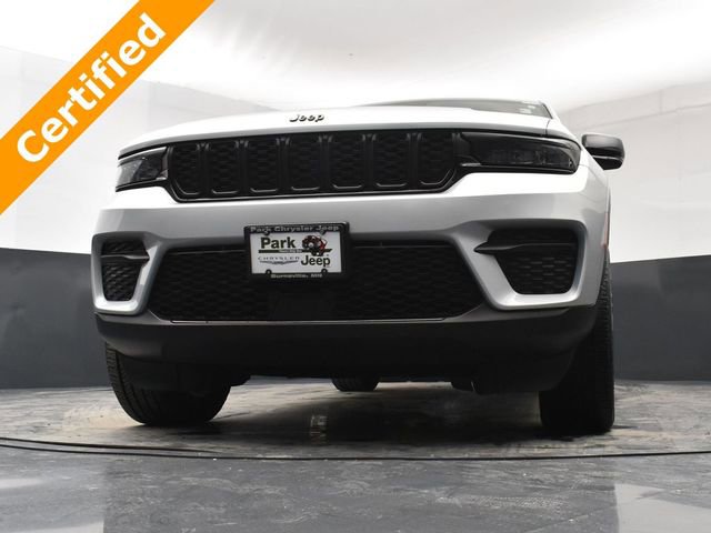 Certified 2023 Jeep Grand Cherokee Altitude image 20