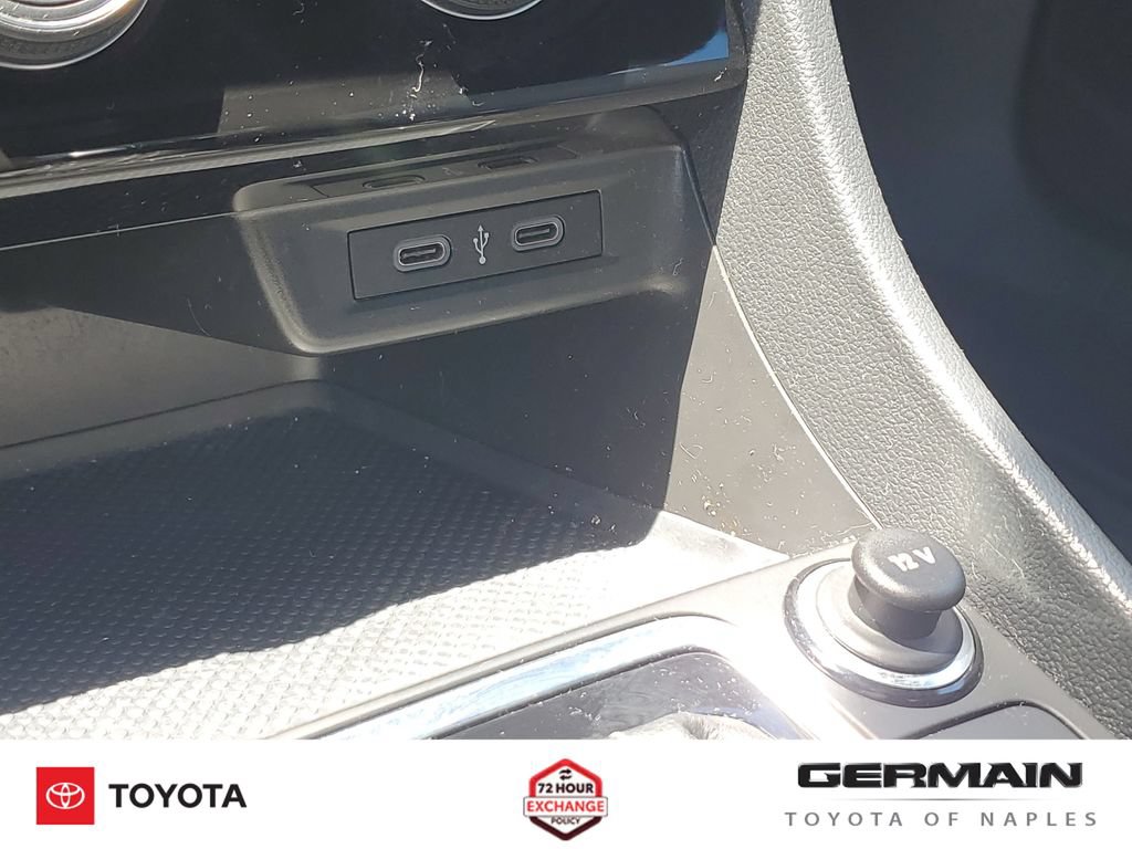 Used 2020 Volkswagen Jetta R-Line w/ R-Line Cold Weather Package FWD image 33