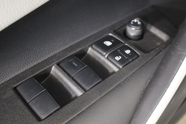 Used 2025 Toyota Corolla SE FWD image 20
