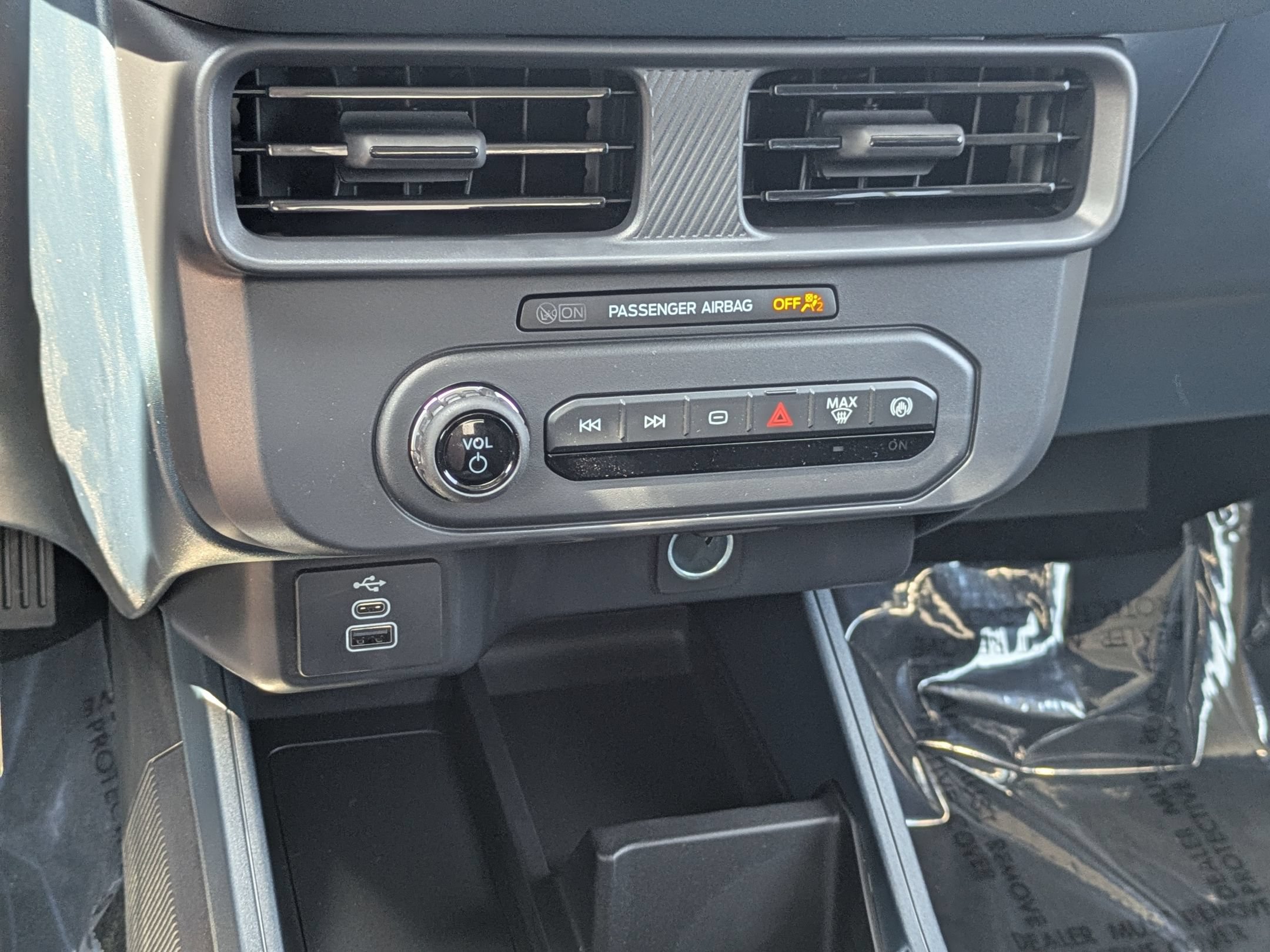 New 2026 Ford Maverick XL FWD image 18