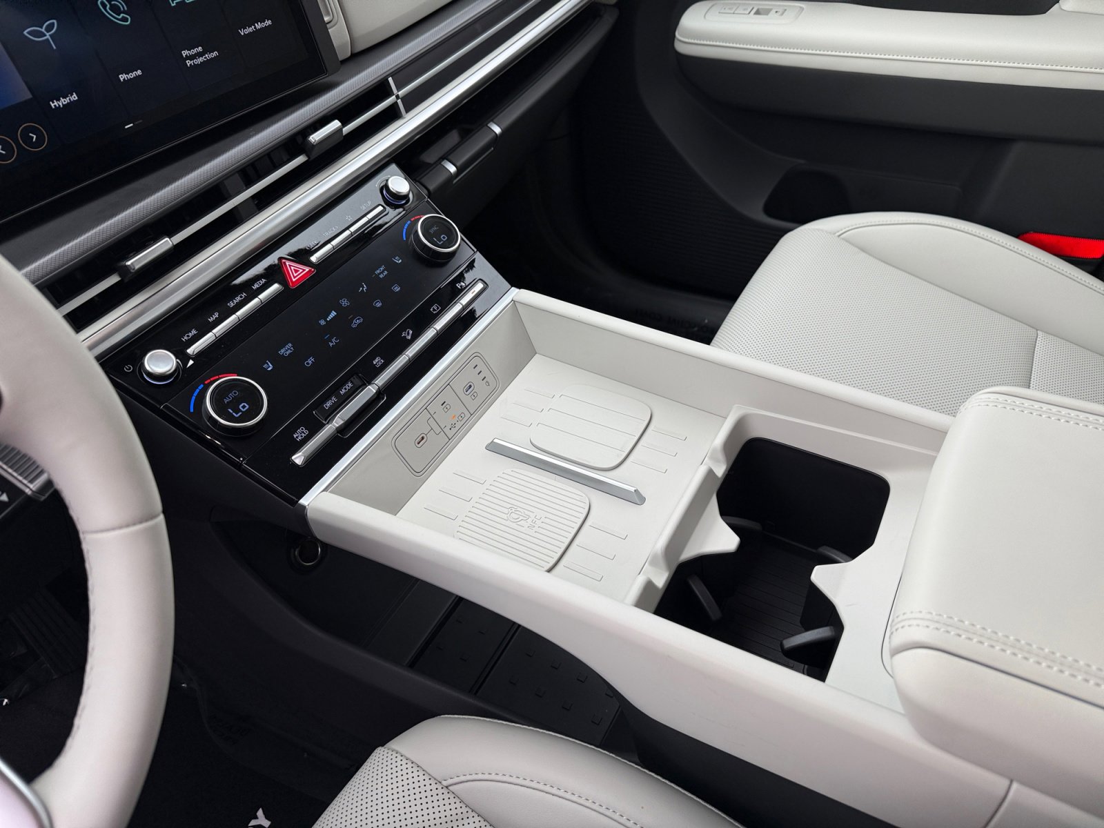 Certified 2026 Hyundai Santa Fe SEL image 13