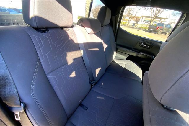 Used 2019 Toyota Tacoma TRD Off-Road image 26