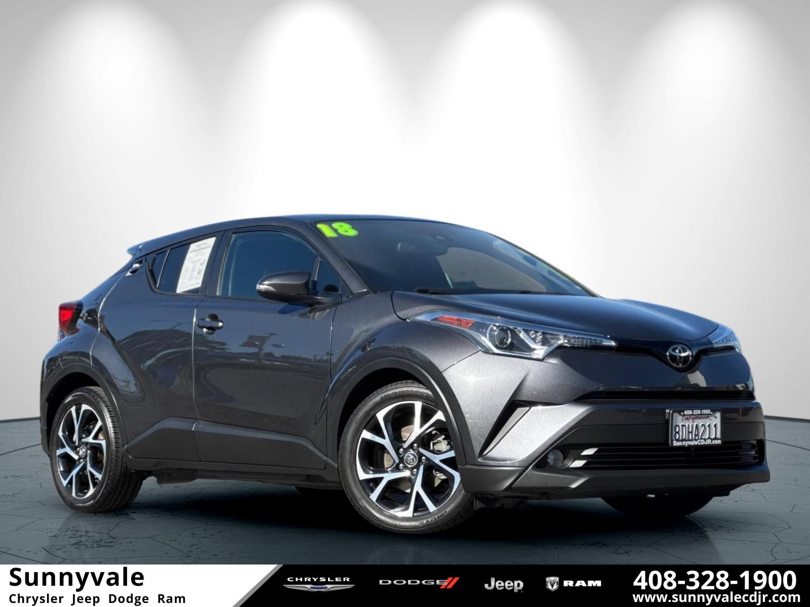 Used 2018 Toyota C-HR XLE FWD image 1