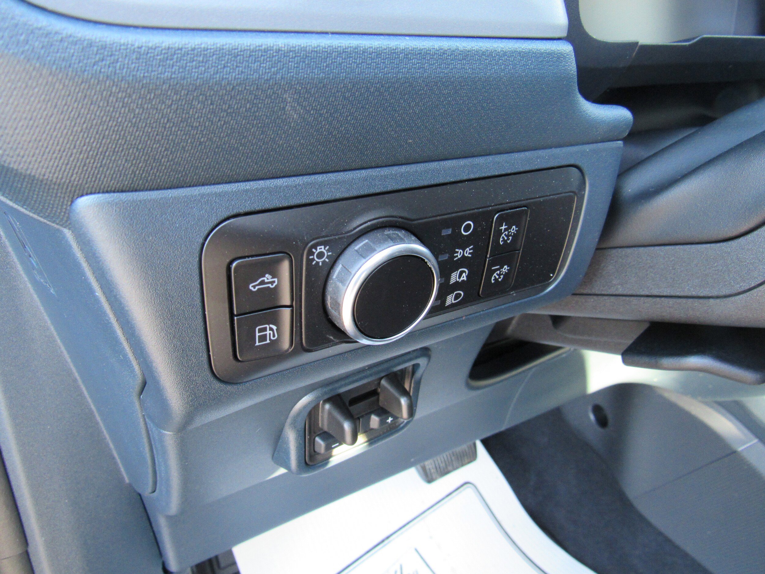 New 2026 Ford Maverick XL w/ Equipment Group 101A image 23