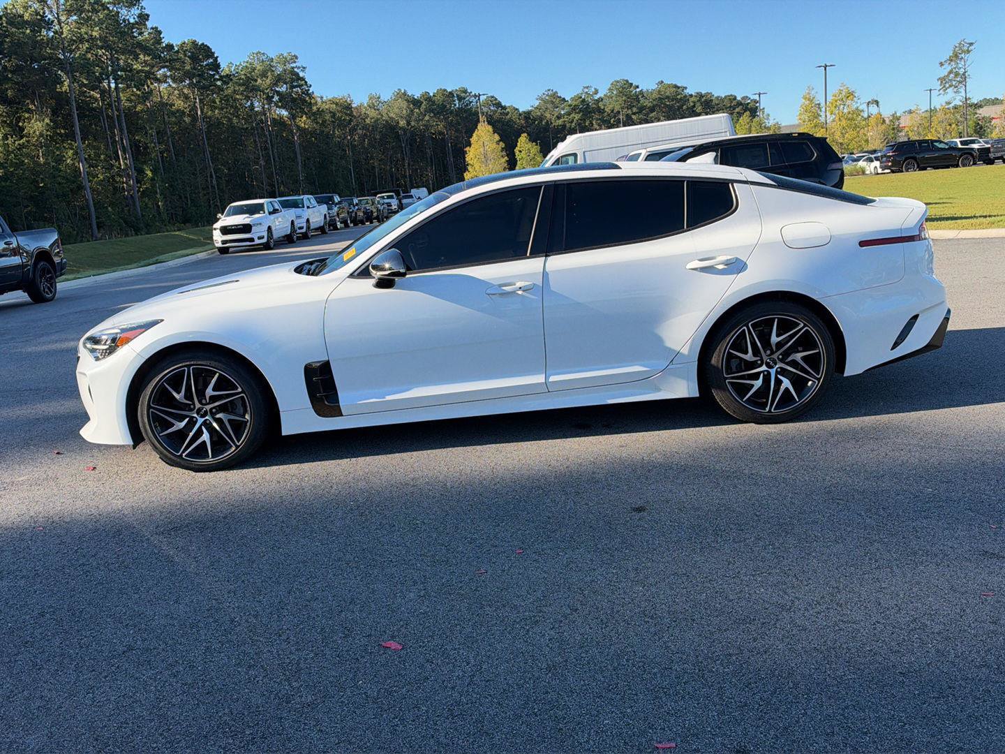 Used 2023 Kia Stinger GT-Line w/ Sun & Sound Package RWD image 4