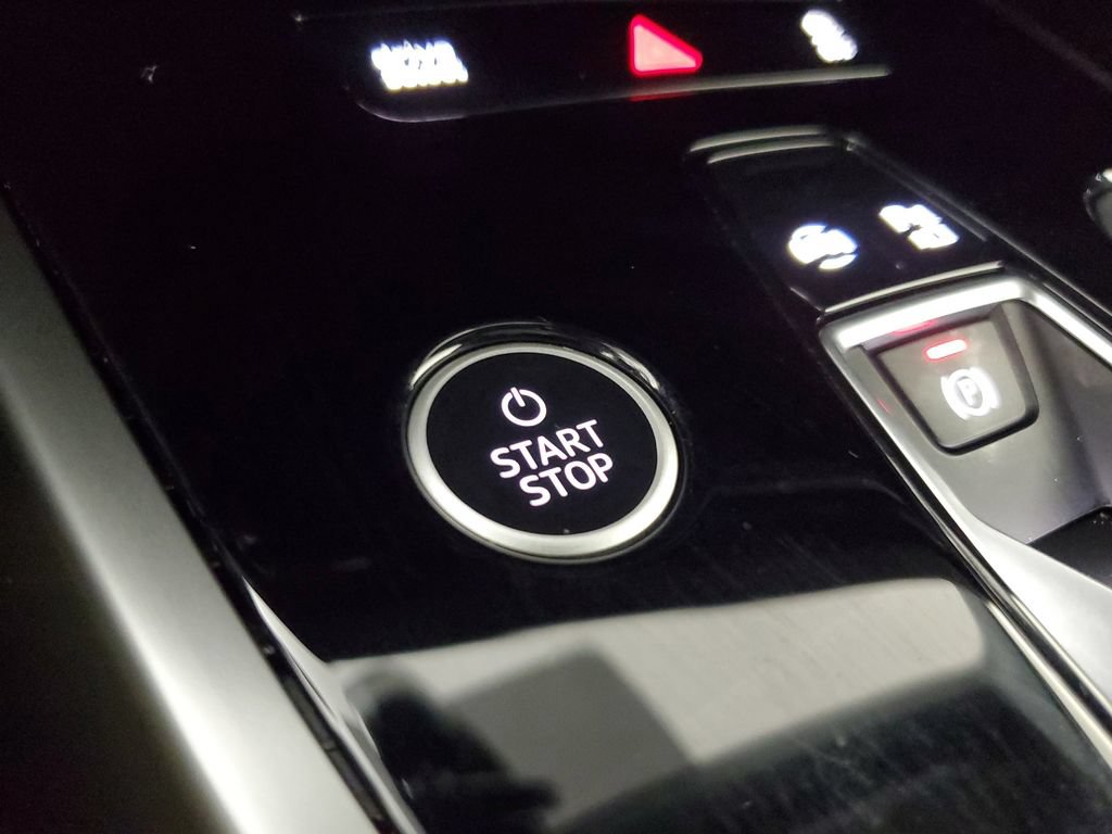 Used 2023 Audi Q4 e-tron Premium Plus w/ Premium Plus AWD/4WD image 34