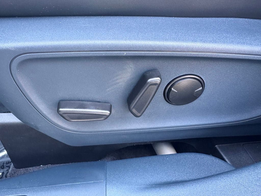 New 2026 Ford Maverick Lobo AWD/4WD image 20