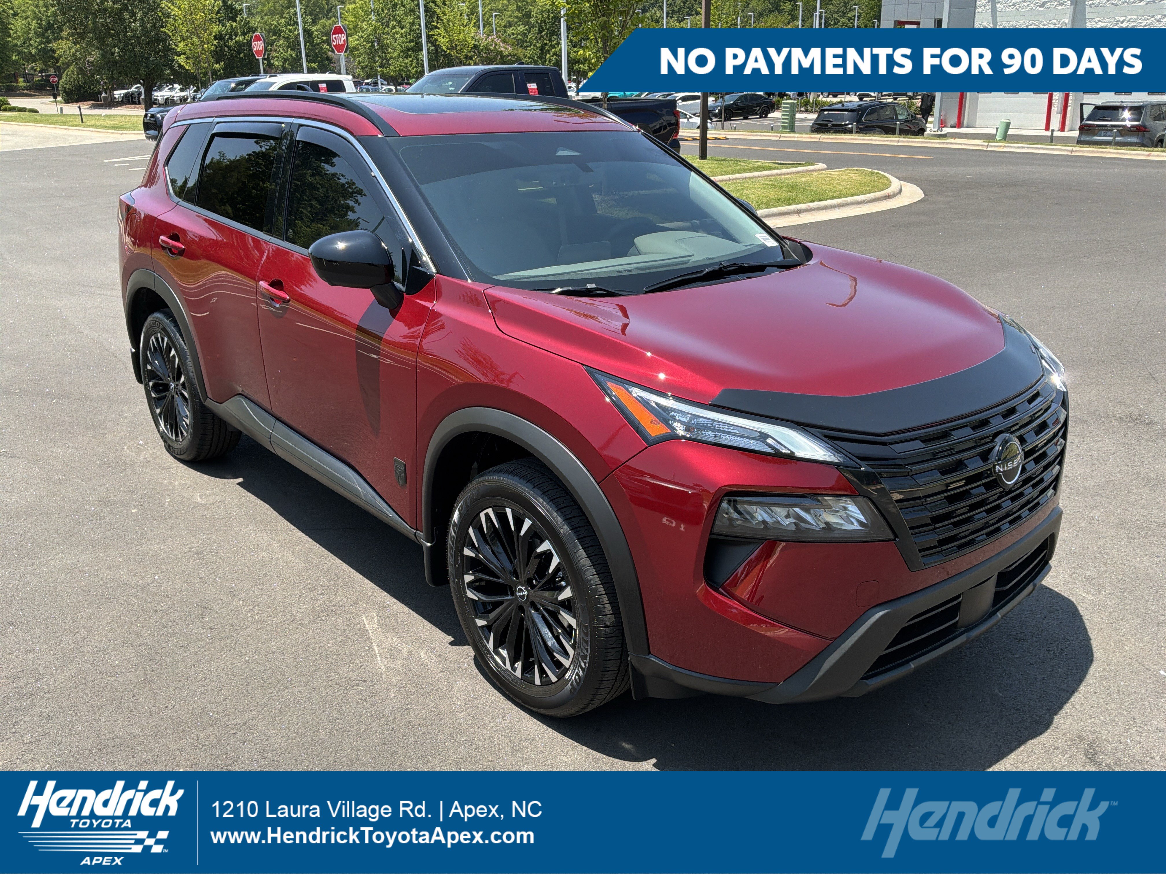 Used 2026 Nissan Rogue Dark Armor FWD image 1