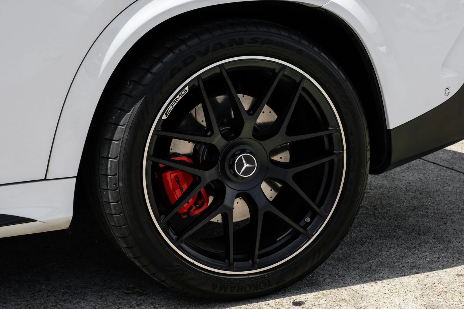 Used 2024 Mercedes-Benz GLE 63 AMG S w/ Driver Assistance Package image 52