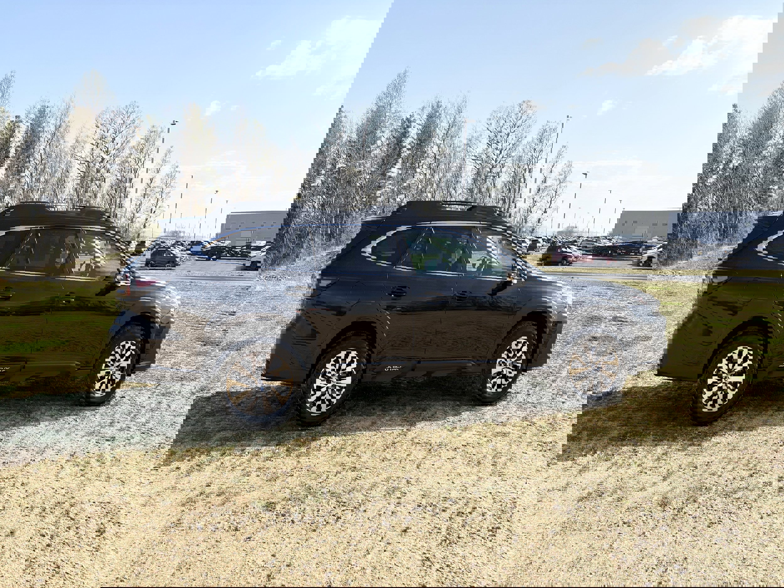 Used 2025 Subaru Outback Premium image 8