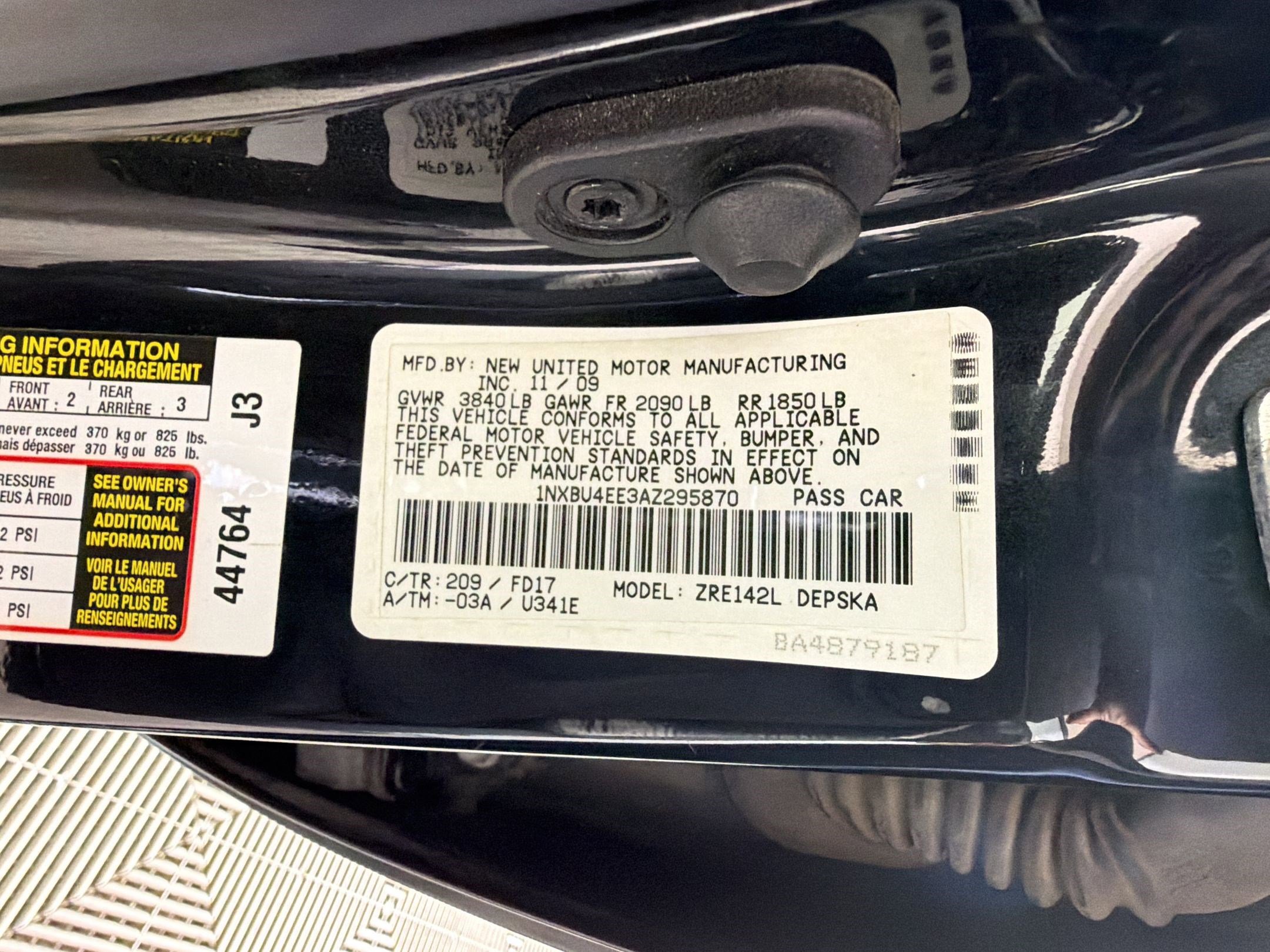 Used 2010 Toyota Corolla S image 18