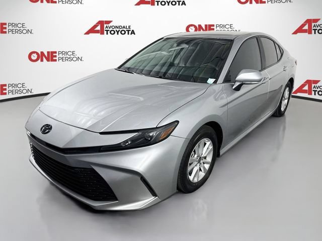 Certified 2025 Toyota Camry LE FWD image 4