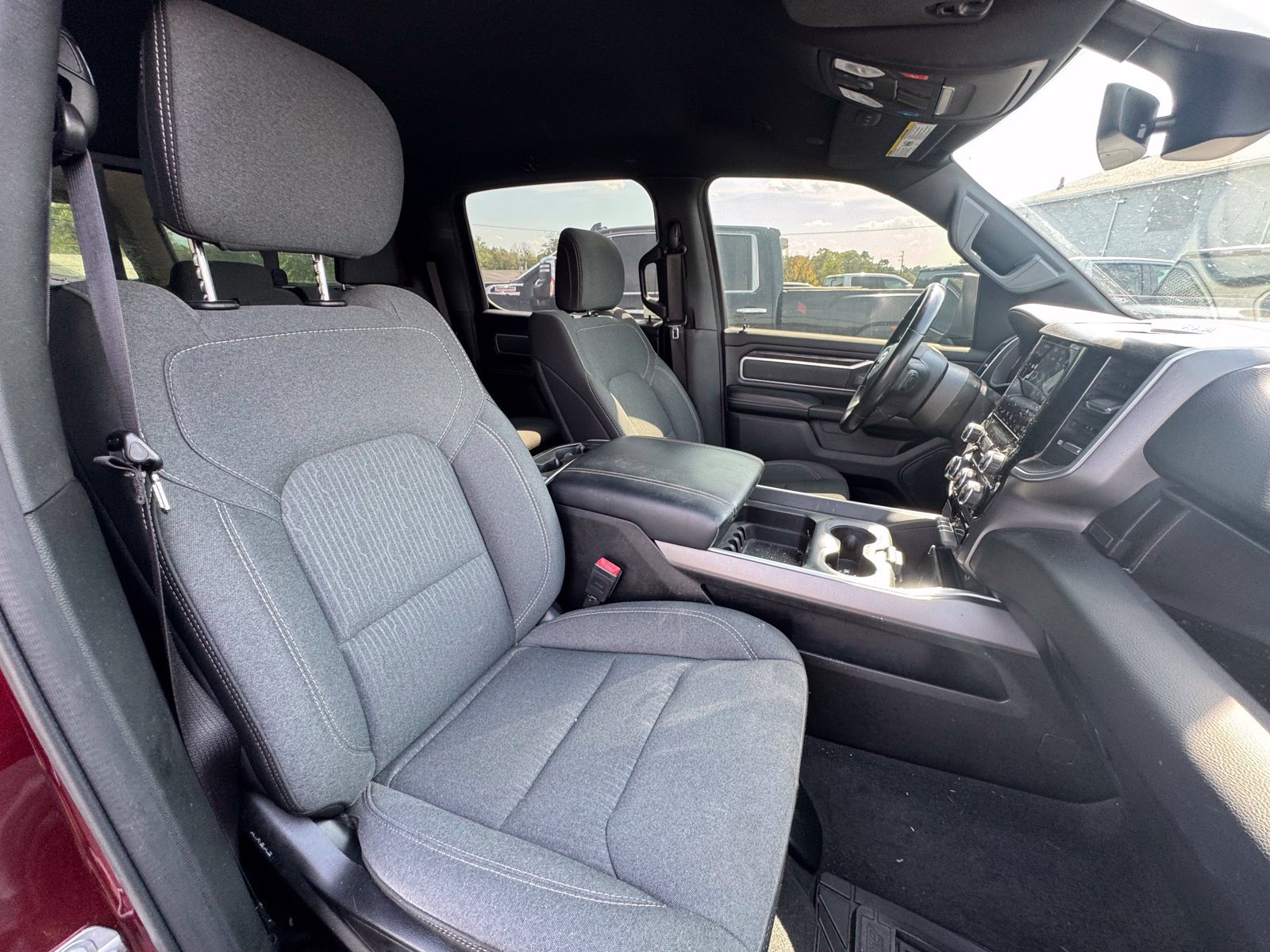 Used 2021 RAM 1500 Big Horn RWD image 32