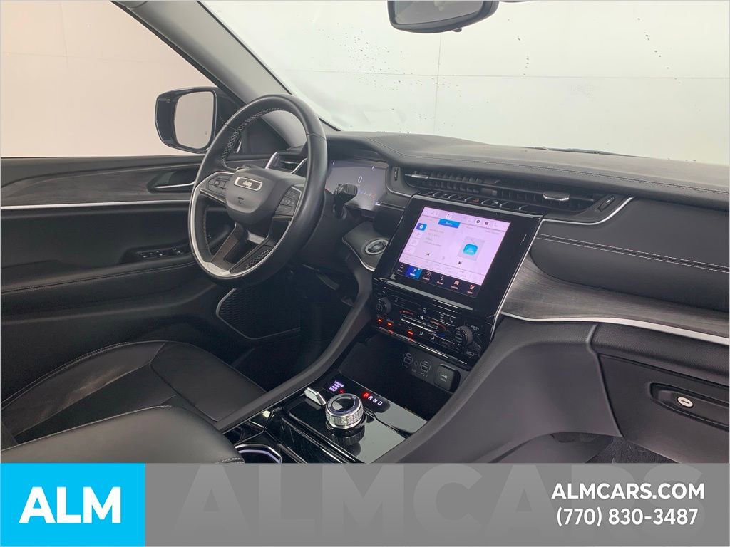 Used 2022 Jeep Grand Cherokee L Limited image 37