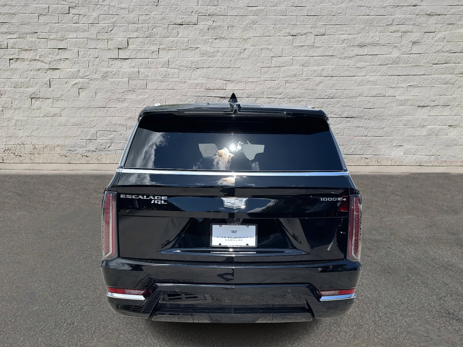 New 2026 Cadillac Escalade IQL Luxury image 4