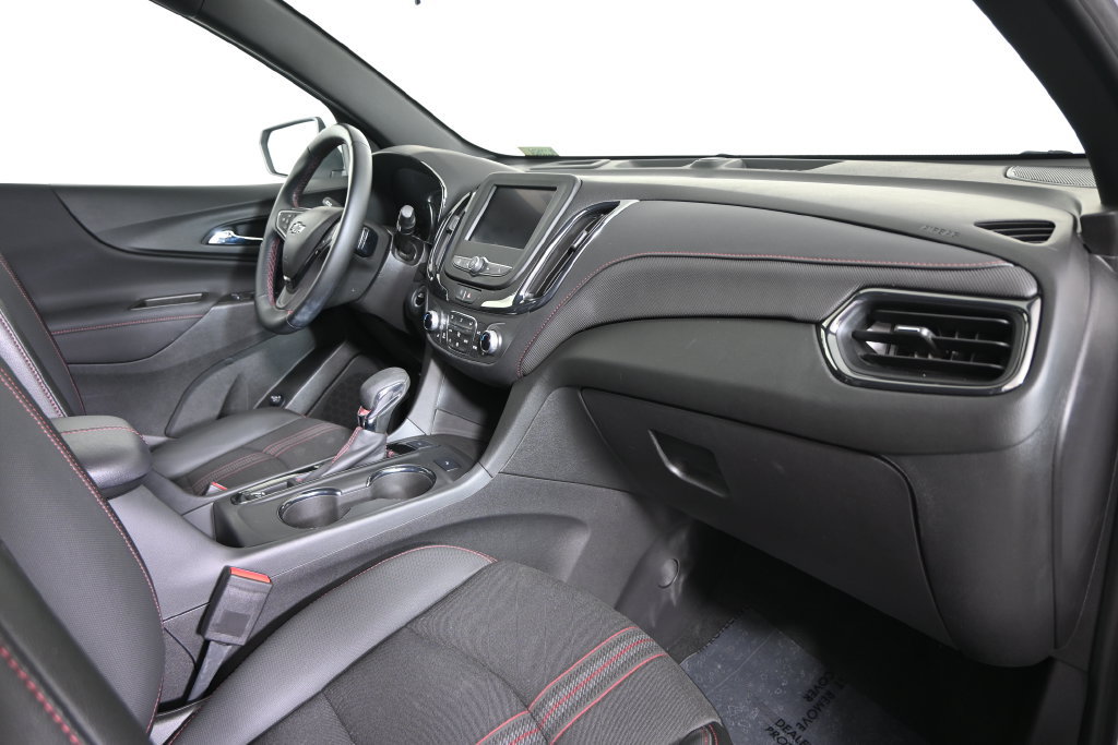 Used 2023 Chevrolet Equinox RS AWD/4WD image 14
