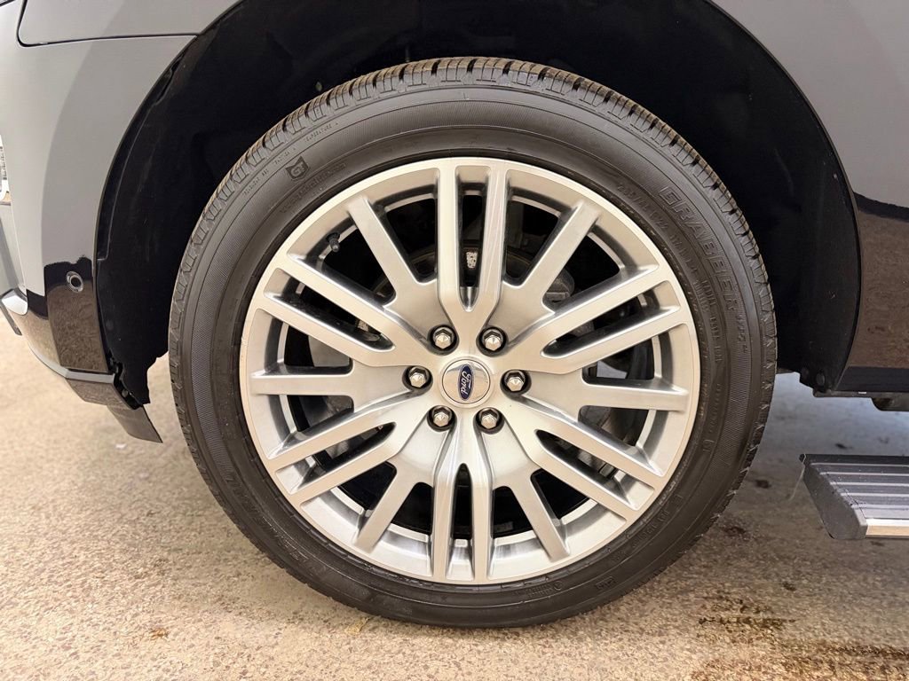 Used 2024 Ford Expedition Max Platinum image 29