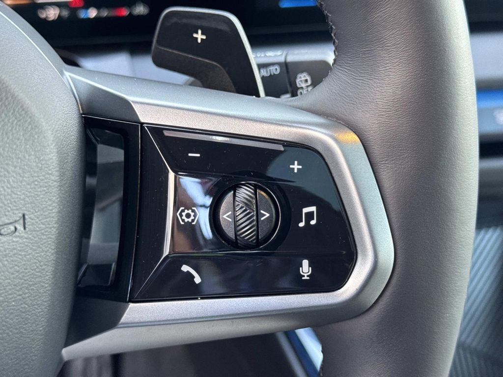 Used 2025 BMW X3 xDrive30i w/ M Sport Package image 23