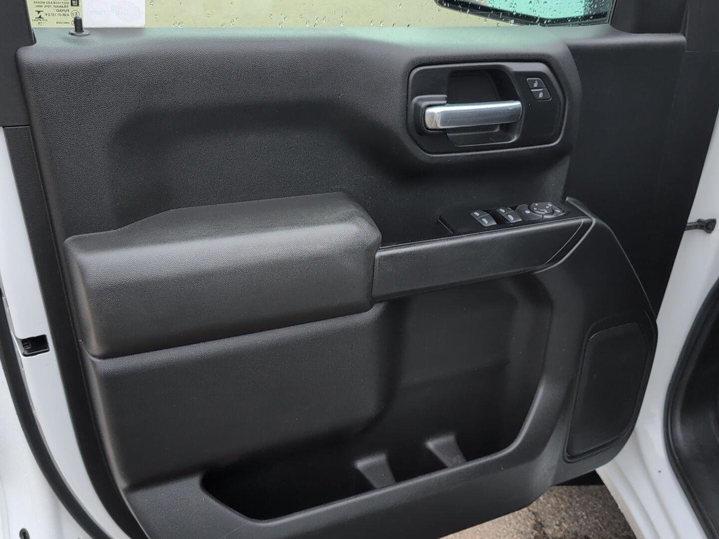 Used 2019 Chevrolet Silverado 1500 Custom w/ Custom Convenience Package image 21