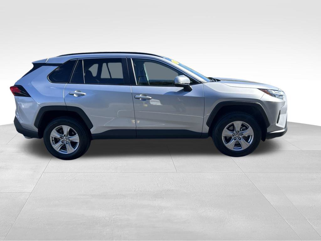 Certified 2025 Toyota RAV4 XLE AWD/4WD image 6