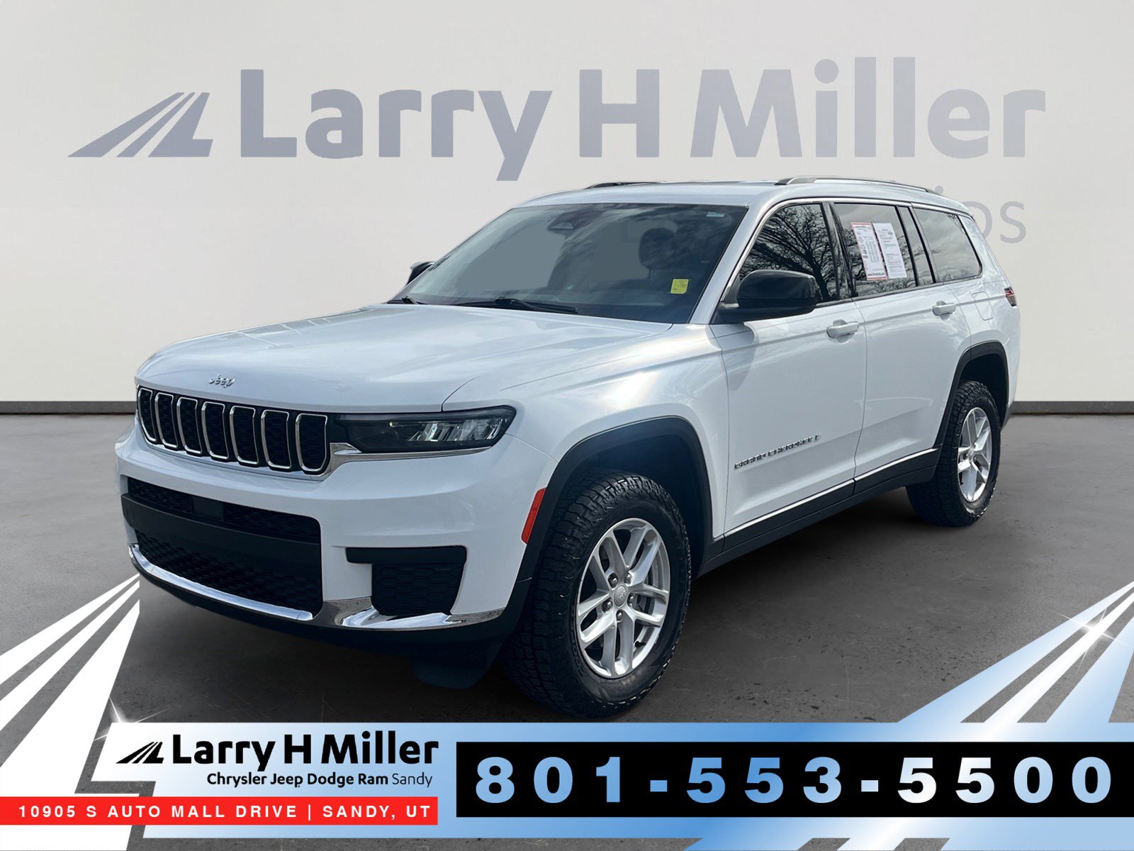 Used 2023 Jeep Grand Cherokee L Laredo image 1