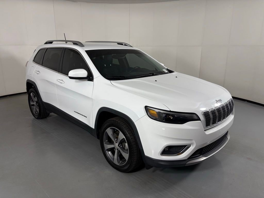 Used 2019 Jeep Cherokee Limited image 2