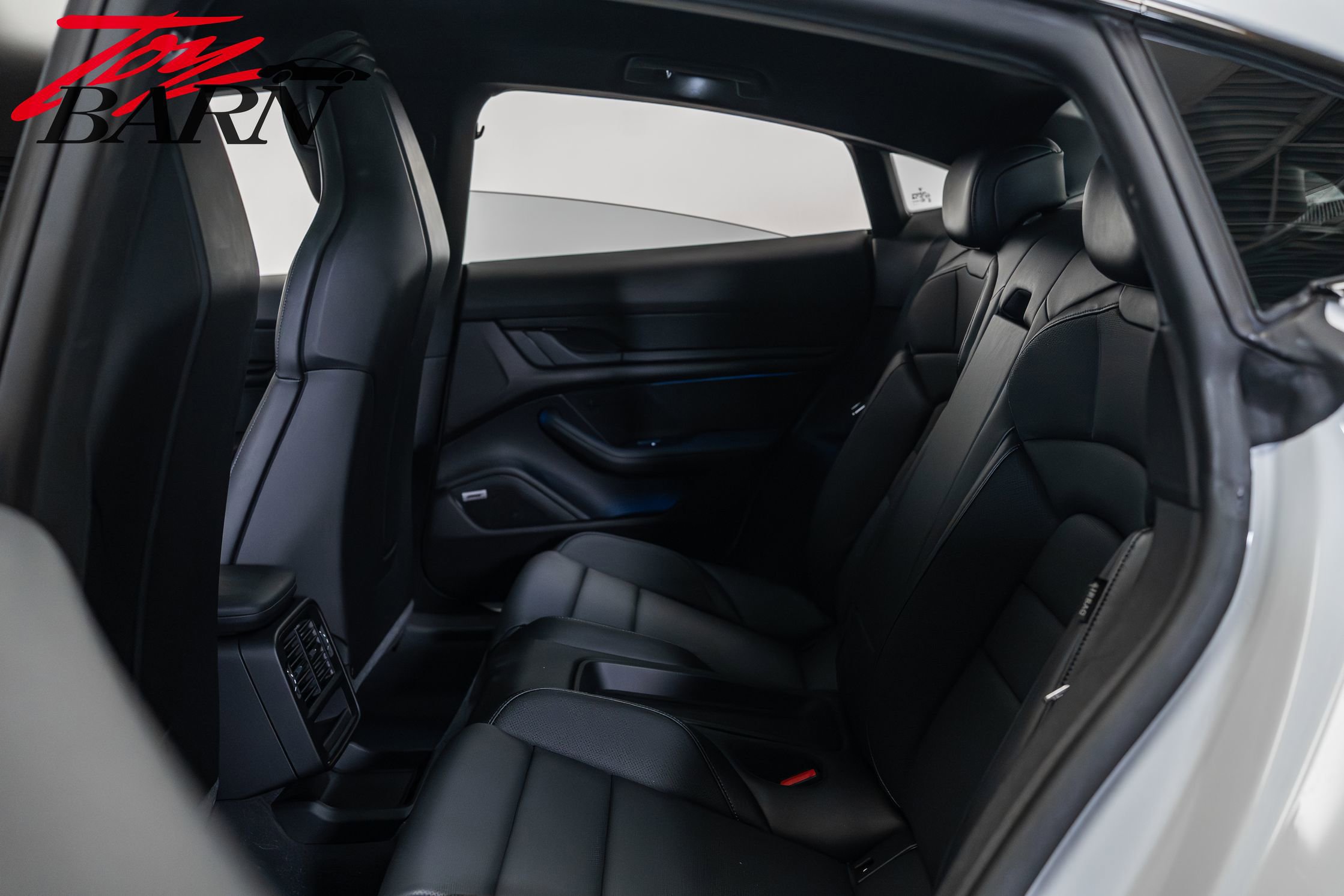 Used 2022 Porsche Taycan 4S image 42