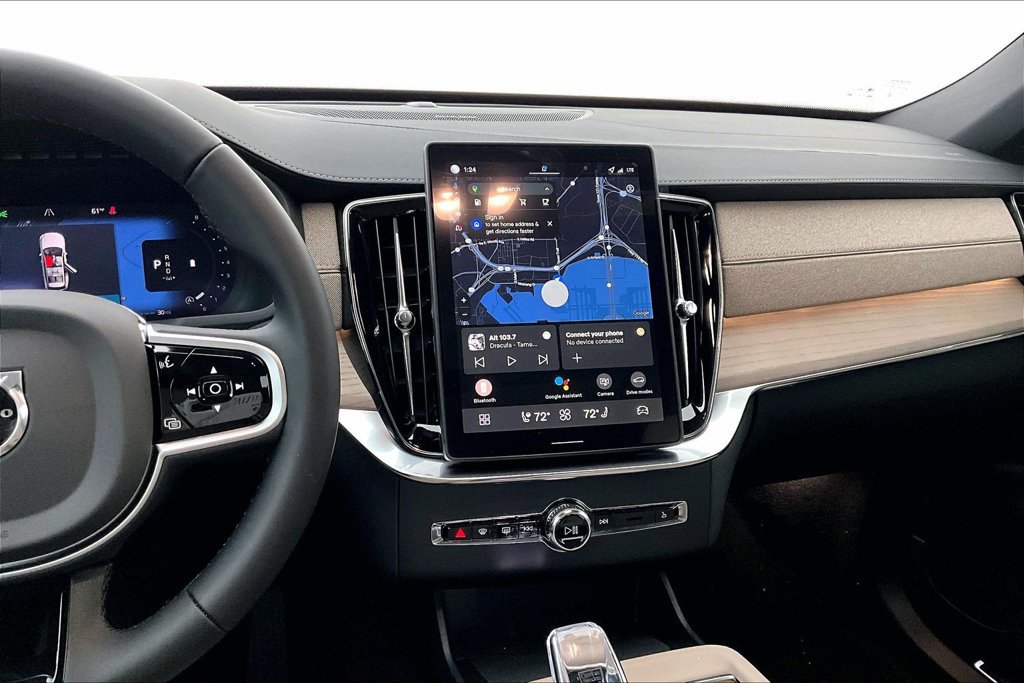New 2026 Volvo XC90 B6 Plus w/ Protection Package Premier AWD/4WD image 18