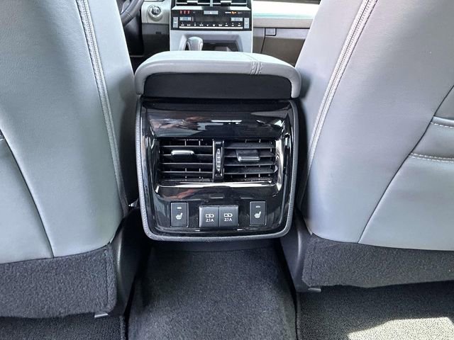 Used 2019 Toyota Avalon Touring FWD image 10