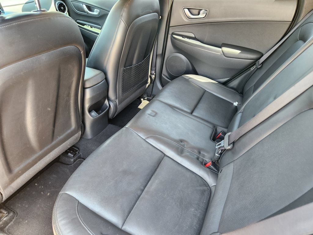 Used 2022 Hyundai Kona Limited w/ Cargo Package AWD/4WD image 9