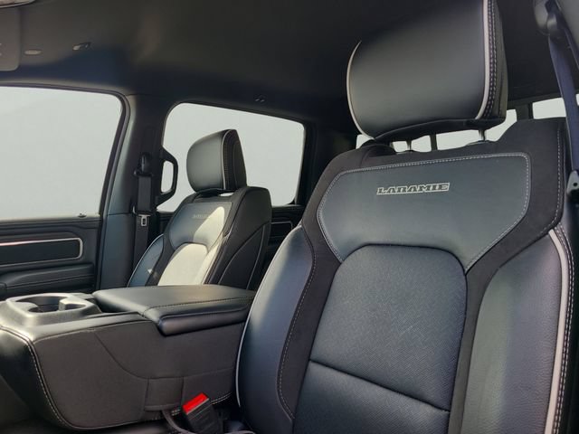 Used 2025 RAM 1500 Laramie AWD/4WD image 19