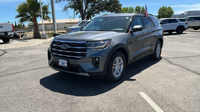 New 2026 Ford Explorer Active w/ Active Comfort Package RWD image 7