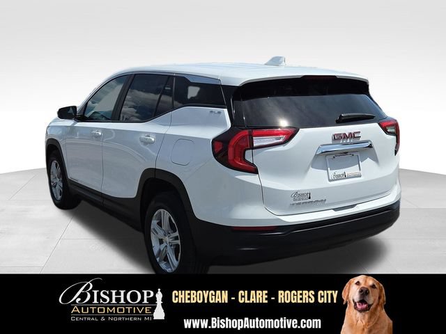 Used 2024 GMC Terrain SLE w/ LPO, Floor Liner Package FWD image 40