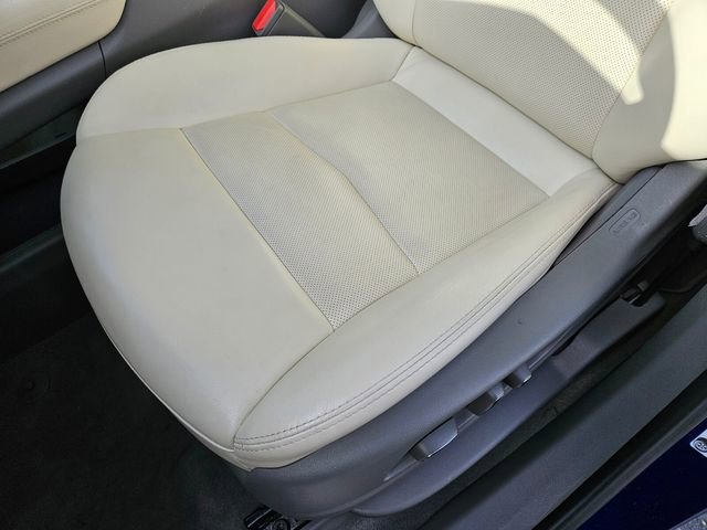 Certified 2025 Cadillac XT5 Premium Luxury image 8