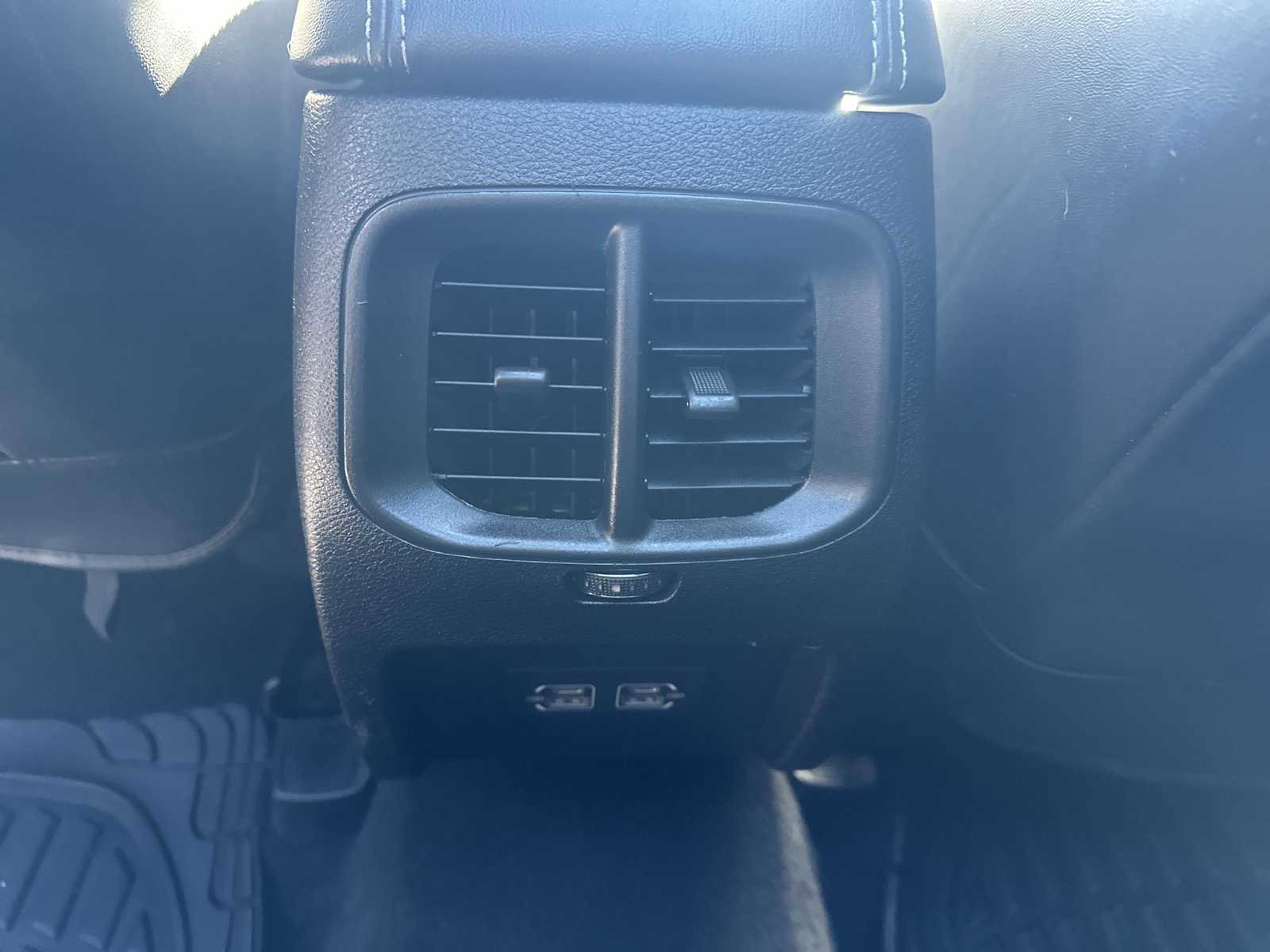 Used 2021 Jeep Cherokee Latitude Lux 80th Anniv w/ Quick Order Package 26U 80TH image 27