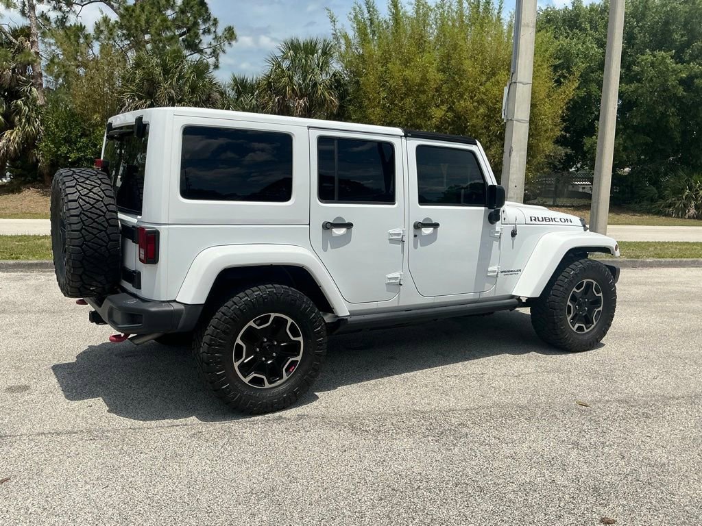 Used 2016 Jeep Wrangler Unlimited Rubicon AWD/4WD image 7