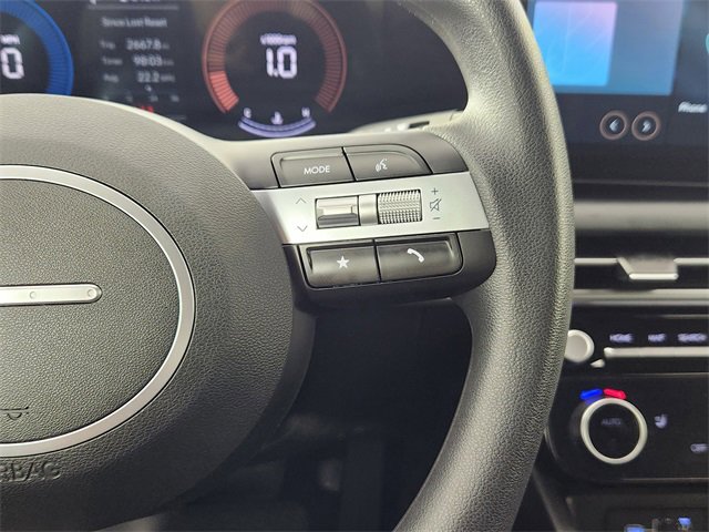 Certified 2025 Hyundai Santa Cruz SEL image 18