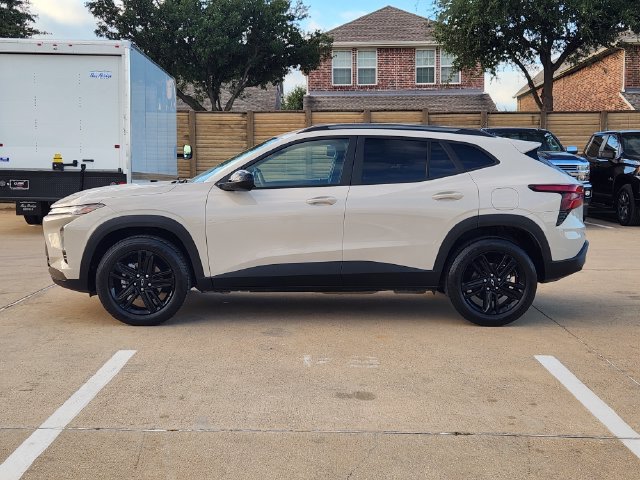 Used 2026 Chevrolet Trax ACTIV FWD image 11