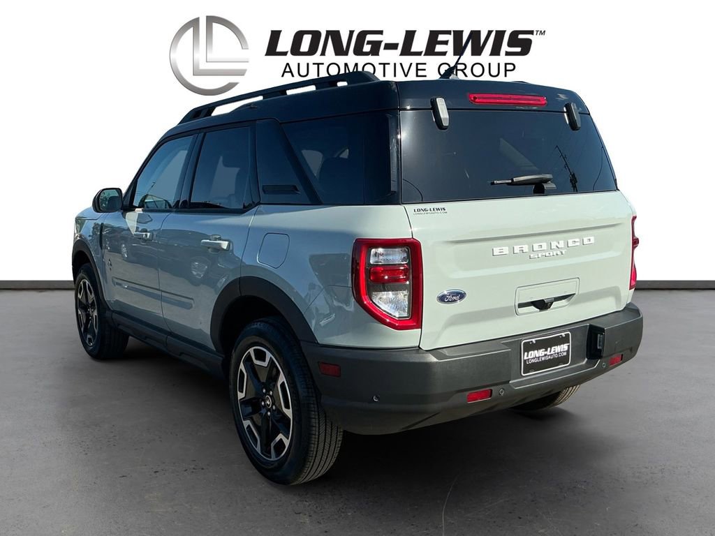 Used 2024 Ford Bronco Sport Outer Banks image 4