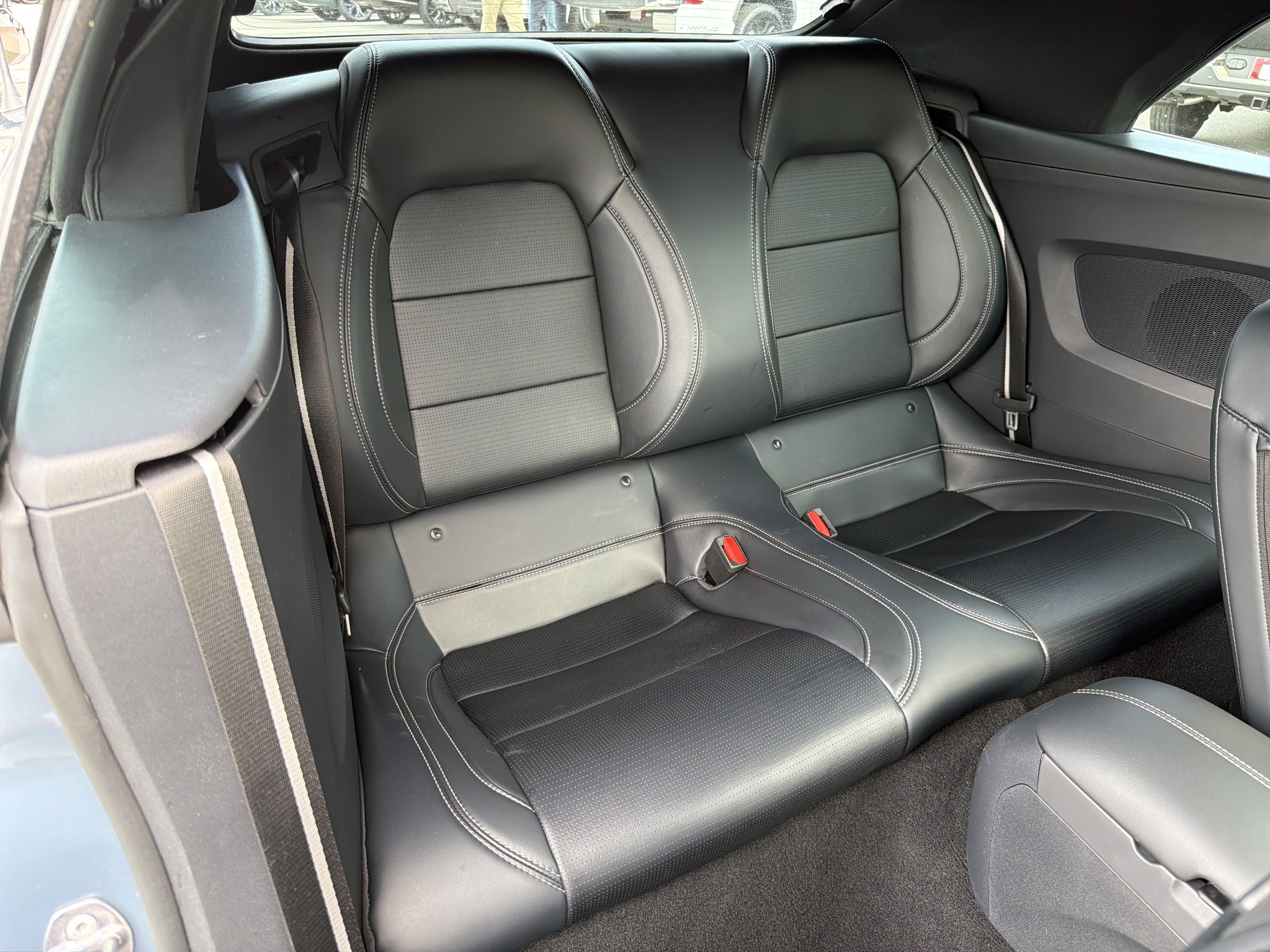 Used 2024 Ford Mustang Premium RWD image 27
